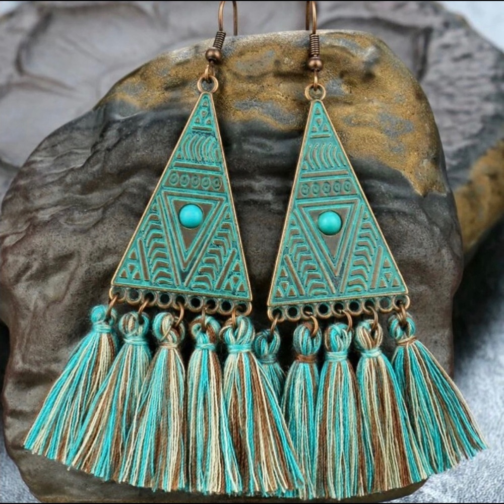GORGEOUS!! Turquoise boho triangle metal earrings with fringe / NWOT